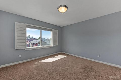 620 NE Vail Ln, Bend, OR 97701 photo 21