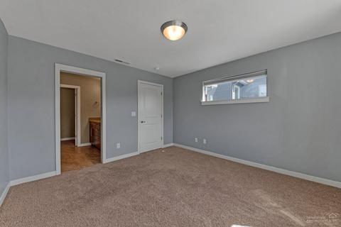 620 NE Vail Ln, Bend, OR 97701 photo 22
