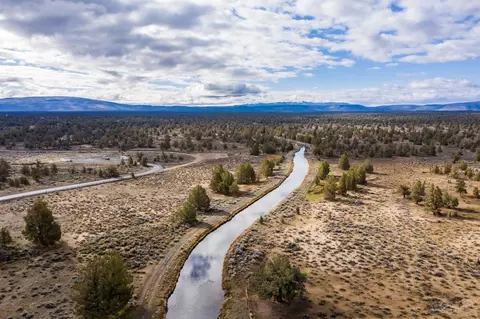 25965 Walker Rd, Bend, OR 97701 photo 9