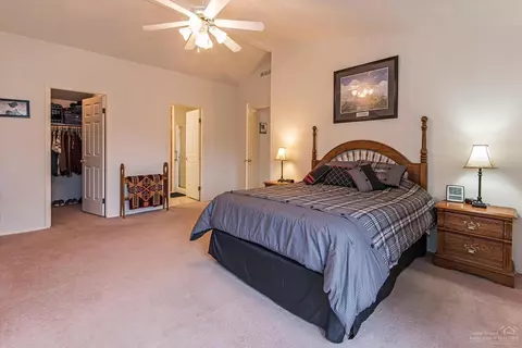 2615 NE Wintergreen Dr, Bend, OR 97701 photo 7