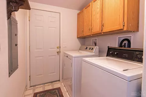 2615 NE Wintergreen Dr, Bend, OR 97701 photo 12