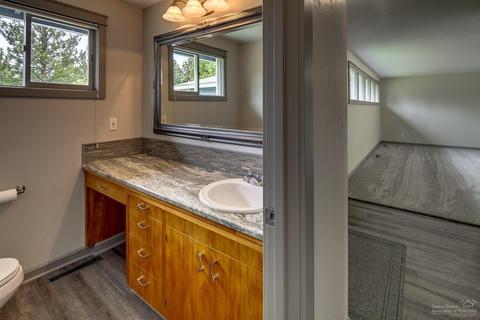 19420 Apache Rd, Bend, OR 97702 photo 14