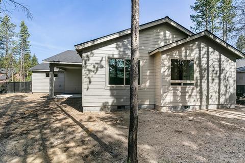 51856 Trapper George Ln, La Pine, OR 97739 photo 4