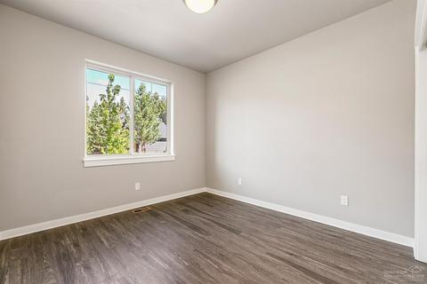 51856 Trapper George Ln, La Pine, OR 97739 photo 19
