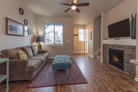 20811 NE Boulderfield Ave, Bend, OR 97701 photo 5