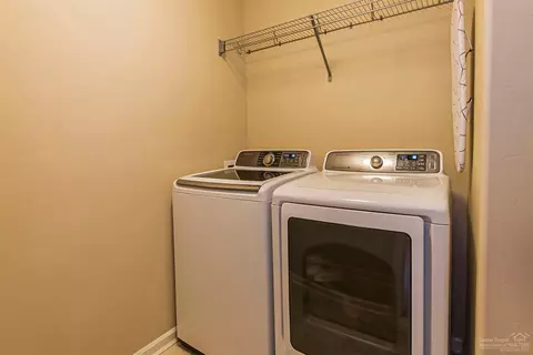 20811 NE Boulderfield Ave, Bend, OR 97701 photo 18