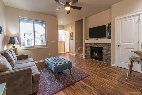 20811 NE Boulderfield Ave, Bend, OR 97701 photo 4