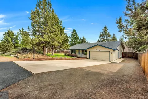 20355 Silver Sage St, Bend, OR 97702 photo 2