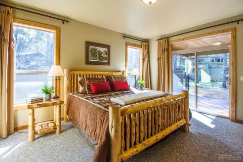 57654 Golden Eagle Ln, Sunriver, OR 97707 photo 14