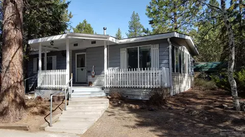60915 Granite Dr, Bend, OR 97702 photo 1