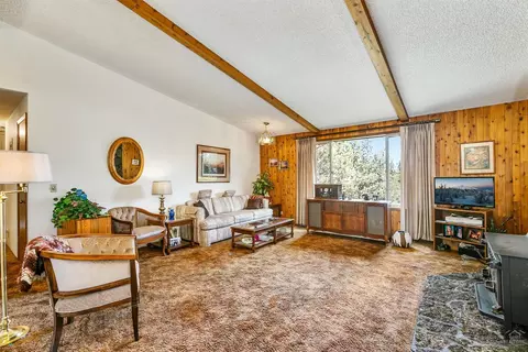 63236 Overtree Rd, Bend, OR 97701 photo 10
