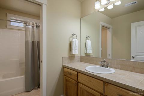20430 Jacklight Ln, Bend, OR 97702 photo 18