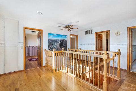 19192 Dusty Loop, Bend, OR 97703 photo 12