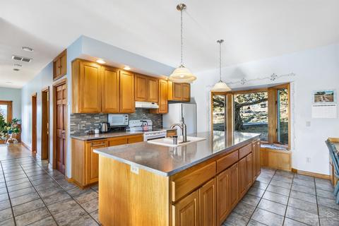19192 Dusty Loop, Bend, OR 97703 photo 5