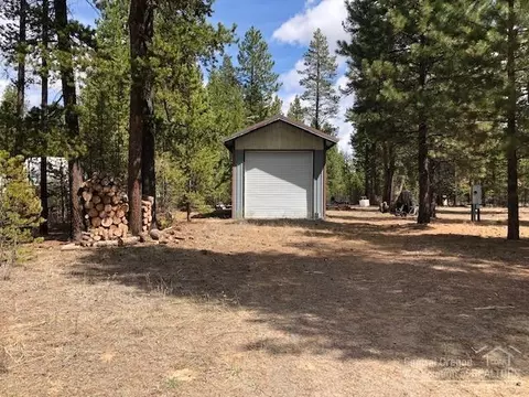 51480 Birch Rd, La Pine, OR 97739 photo 1