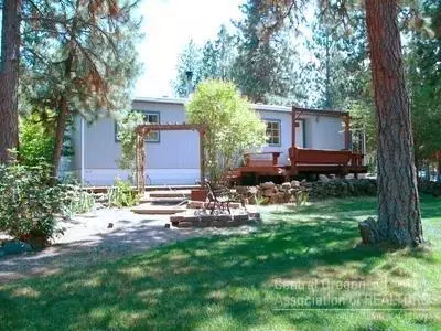 19717 SW Volare Ln, Bend, OR 97702 photo 1