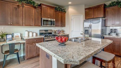 20595 SE Cameron Ave, Bend, OR 97702 photo 3