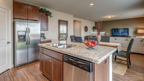 20595 SE Cameron Ave, Bend, OR 97702 photo 4