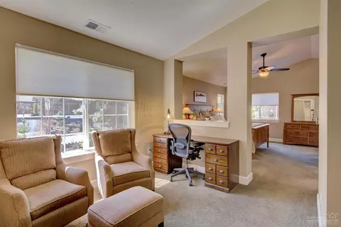 61442 Davis Lake Loop, Bend, OR 97702 photo 13