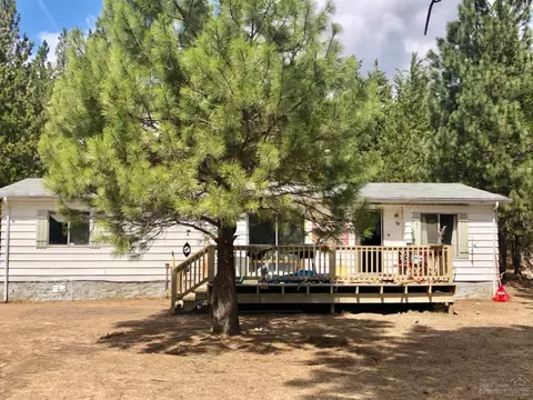 15744 Shellie Ln, La Pine, OR 97739 photo 1