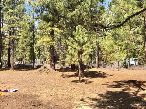 15744 Shellie Ln, La Pine, OR 97739 photo 11