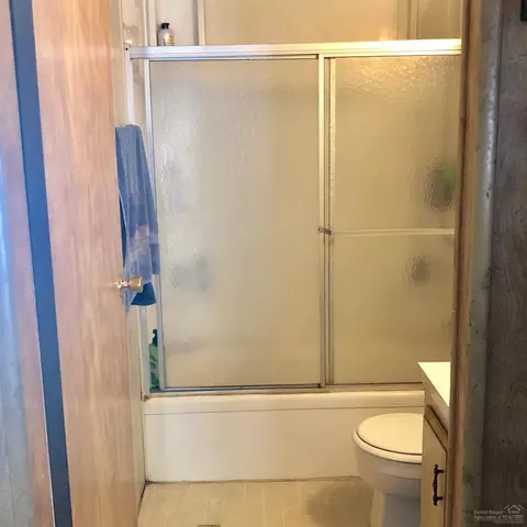 15744 Shellie Ln, La Pine, OR 97739 photo 6