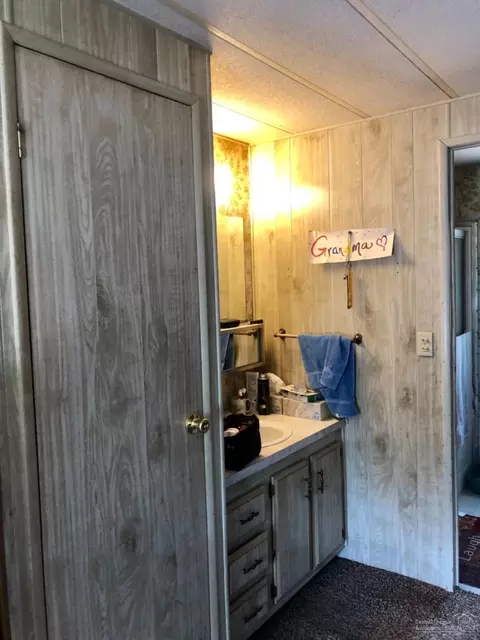 15744 Shellie Ln, La Pine, OR 97739 photo 7