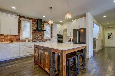 1919 NW Fields St, Bend, OR 97703 photo 10