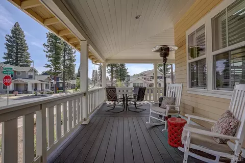 1919 NW Fields St, Bend, OR 97703 photo 3