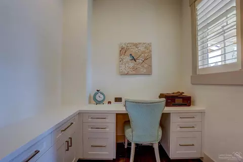 1919 NW Fields St, Bend, OR 97703 photo 13