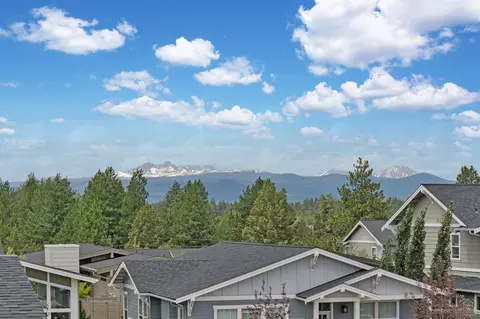 60066 SE Ruby Peak Loop, Bend, OR 97702 photo 22