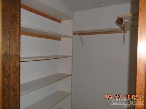63554 Overtree Rd, Bend, OR 97701 photo 23