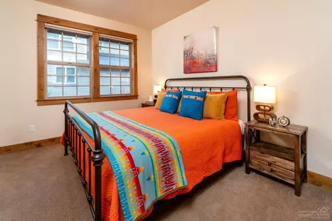 56419 Fireglass Loop, Bend, OR 97707 photo 13