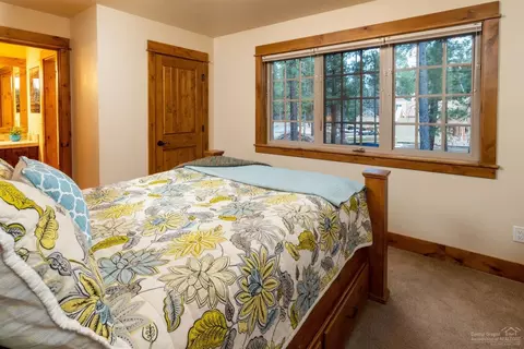 56419 Fireglass Loop, Bend, OR 97707 photo 19