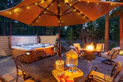 56419 Fireglass Loop, Bend, OR 97707 photo 1