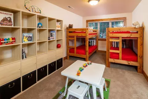 56419 Fireglass Loop, Bend, OR 97707 photo 21