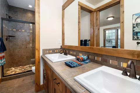 56419 Fireglass Loop, Bend, OR 97707 photo 16