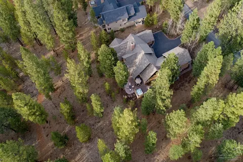 56419 Fireglass Loop, Bend, OR 97707 photo 24