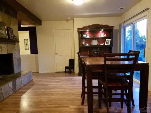 63540 Cimarron Dr, Bend, OR 97701 photo 8
