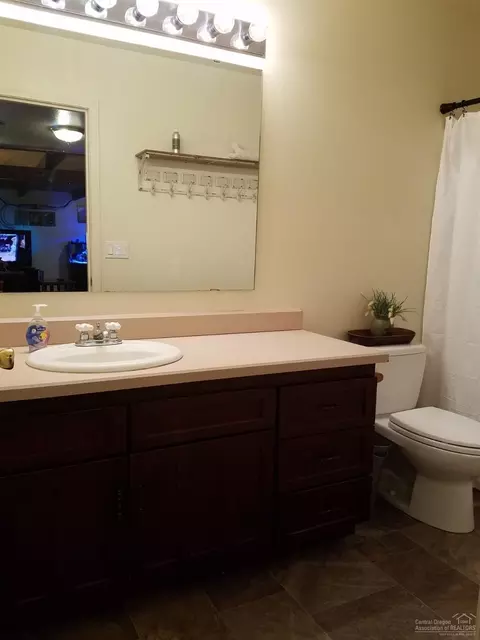 63540 Cimarron Dr, Bend, OR 97701 photo 18