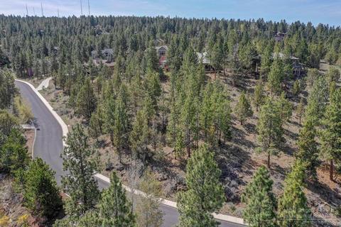 1857 NW Perspective Dr, Bend, OR 97703 photo 4