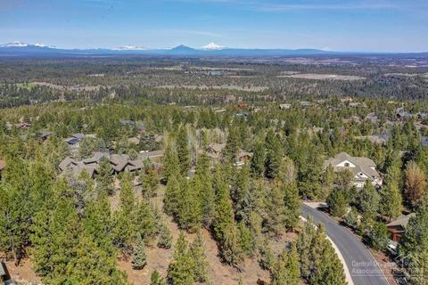 1857 NW Perspective Dr, Bend, OR 97703 photo 14