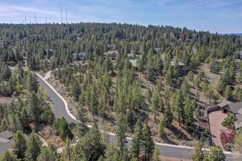 1857 NW Perspective Dr, Bend, OR 97703 photo 5