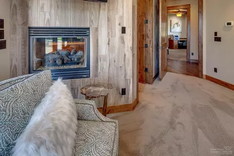 60260 Sunset View Dr, Bend, OR 97702 photo 9