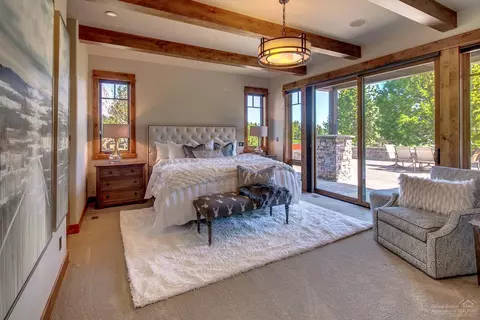 60260 Sunset View Dr, Bend, OR 97702 photo 8
