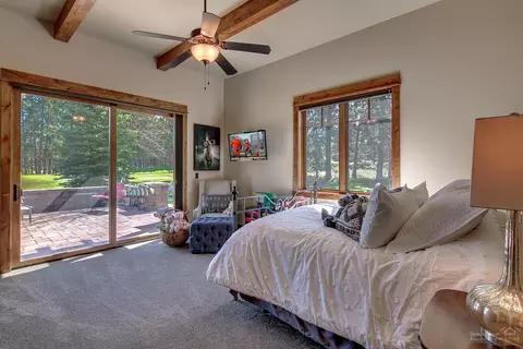 60260 Sunset View Dr, Bend, OR 97702 photo 17