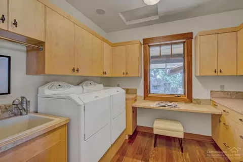 1205 NW Remarkable Dr, Bend, OR 97703 photo 12