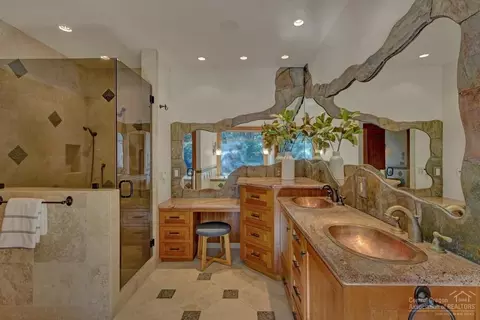 1205 NW Remarkable Dr, Bend, OR 97703 photo 14