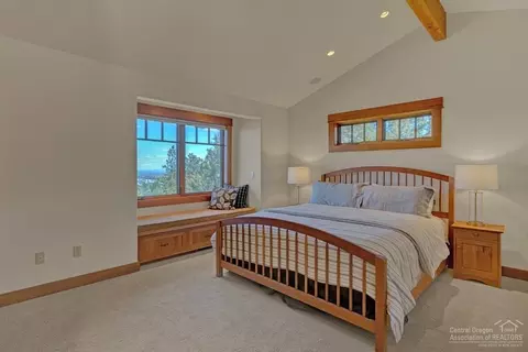 1205 NW Remarkable Dr, Bend, OR 97703 photo 17