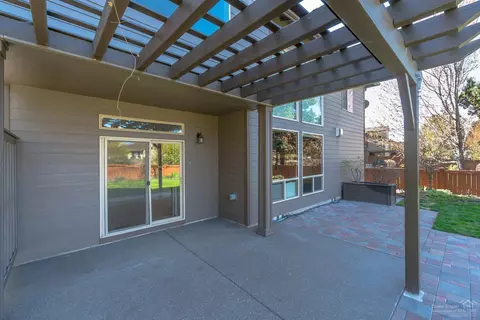 63165 Brookstone Ln, Bend, OR 97701 photo 19